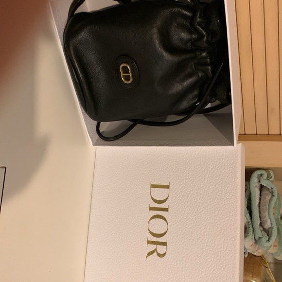Beautiful Dior Small Bucket Bag !! Come with box !!RARE - Picture 11 of 12